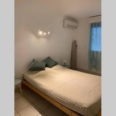 Climatisee Front De Mer Pour 8 Personnes Front De Mer Villa Saint-Pierre-la-Mer (Aude)